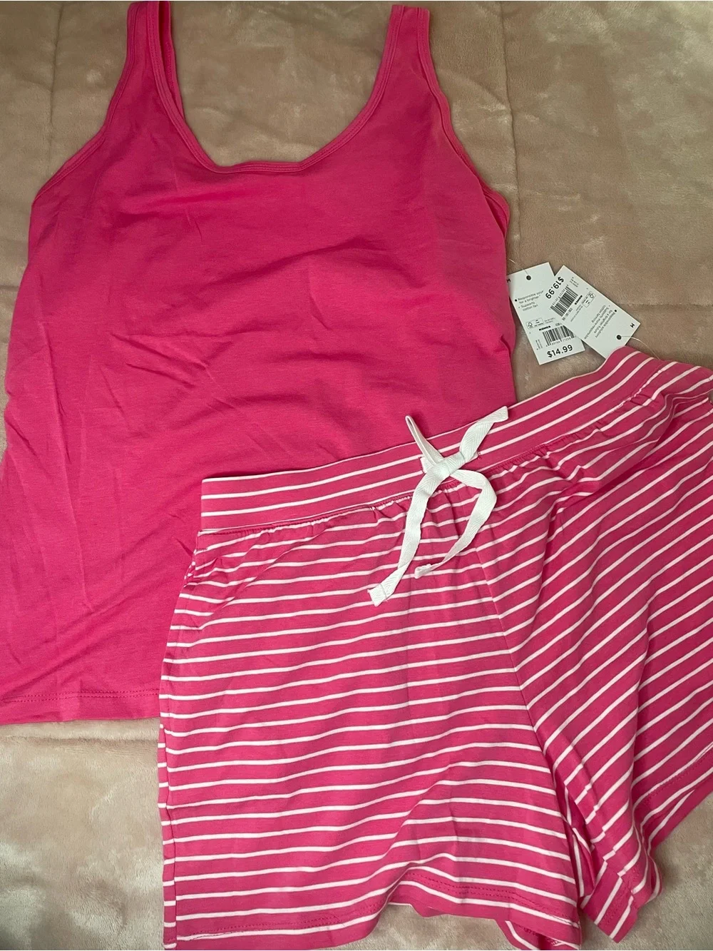 Two pairs of cute medium pajamas juniors/womens - Picture 3 of 3